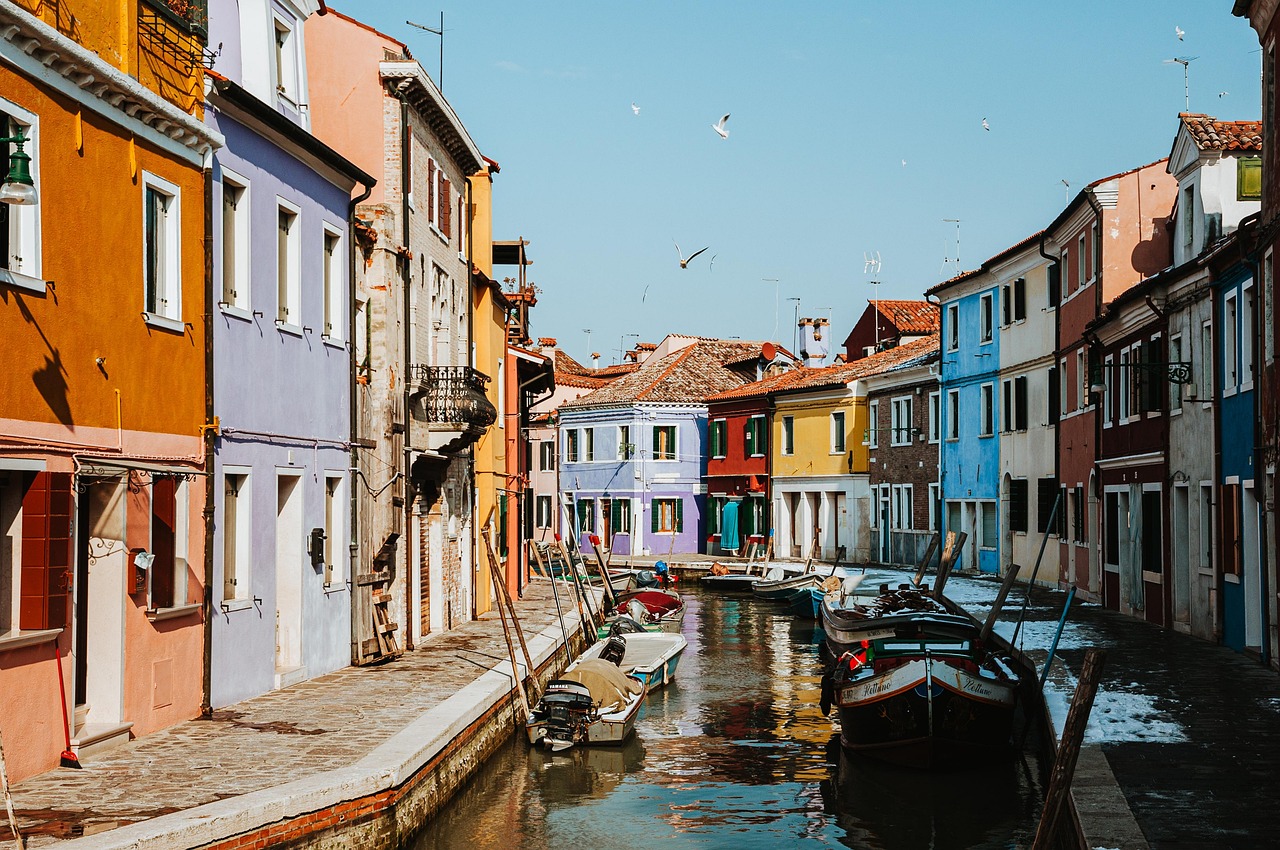Vista panoramica delle isole e borghi da esplorare vicino a Venezia.